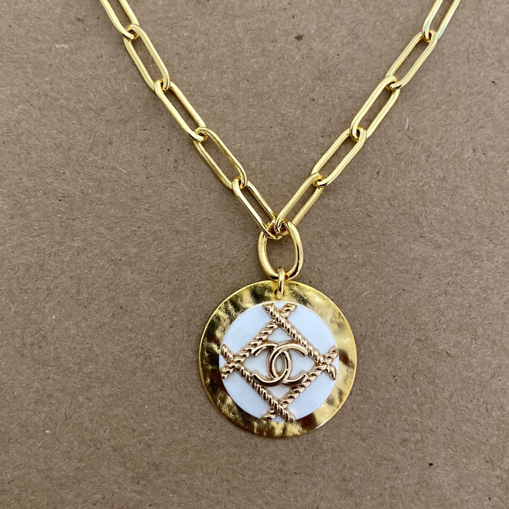 CHANEL necklace